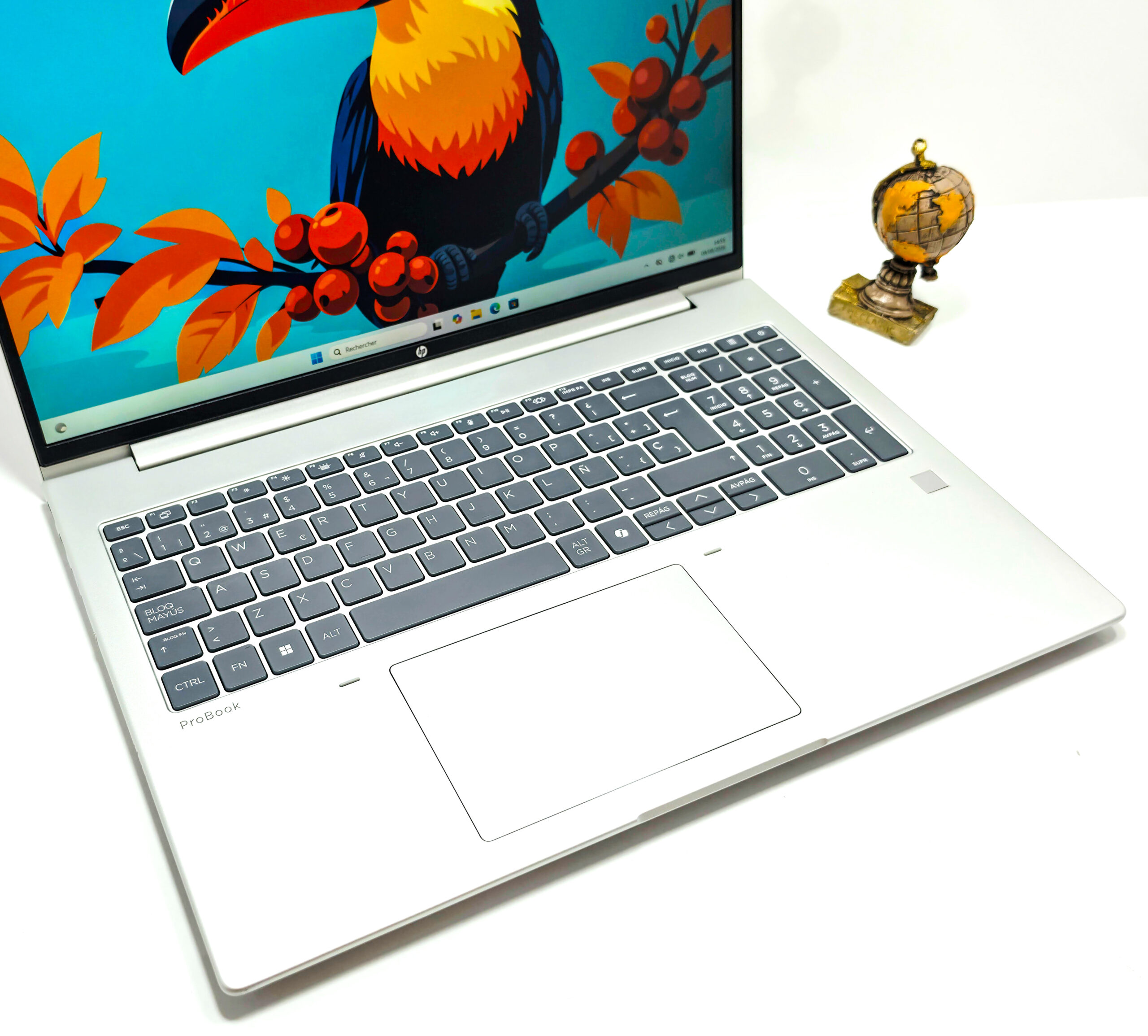 HP Probook 4 G1i AI-Ultra 7 14Th-32Ram 1000SSD-16" – Image 2