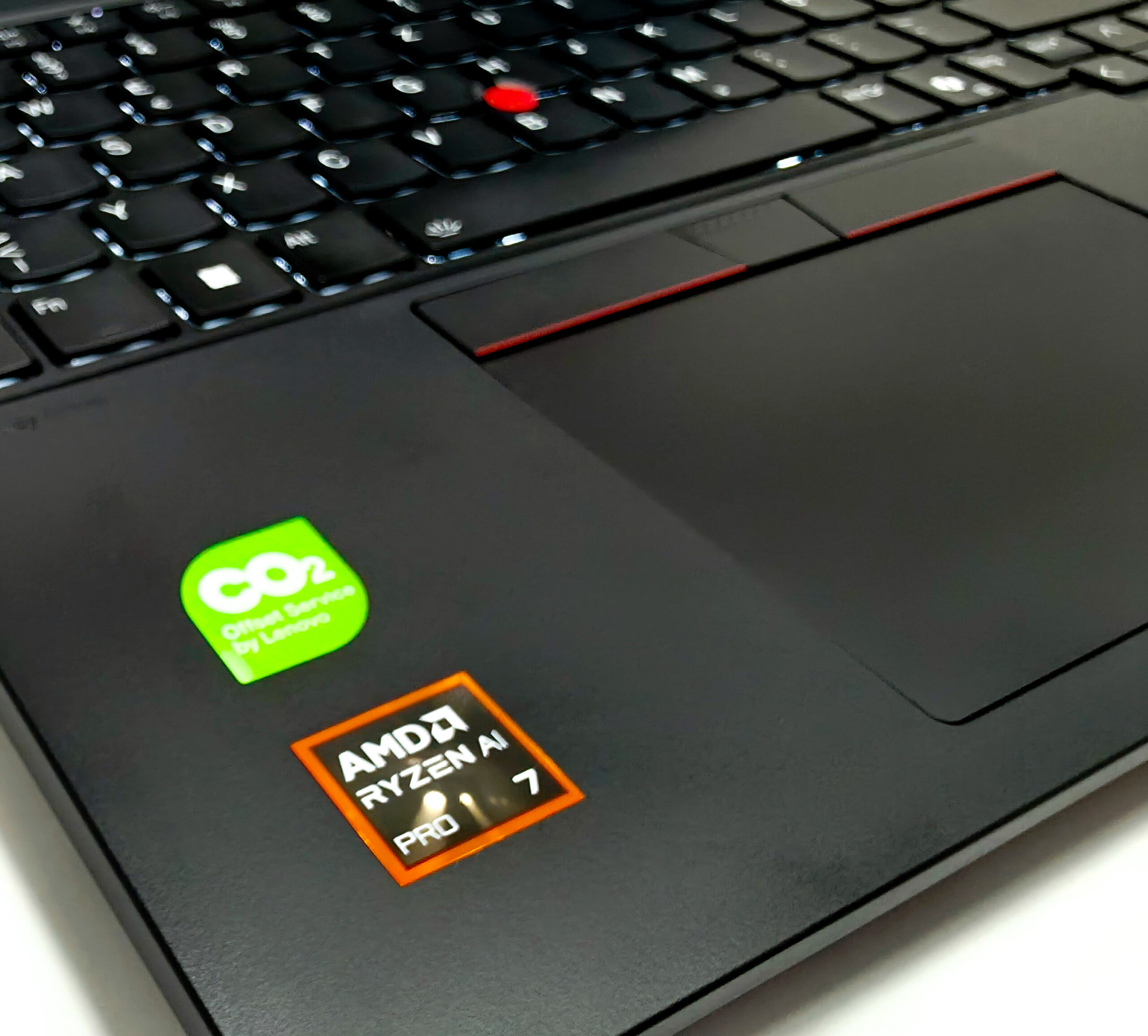 Lenovo ThinkPad P16s Gn4-Ryzen AI 7 Pro-32Go 1To SSD-16" – Image 4