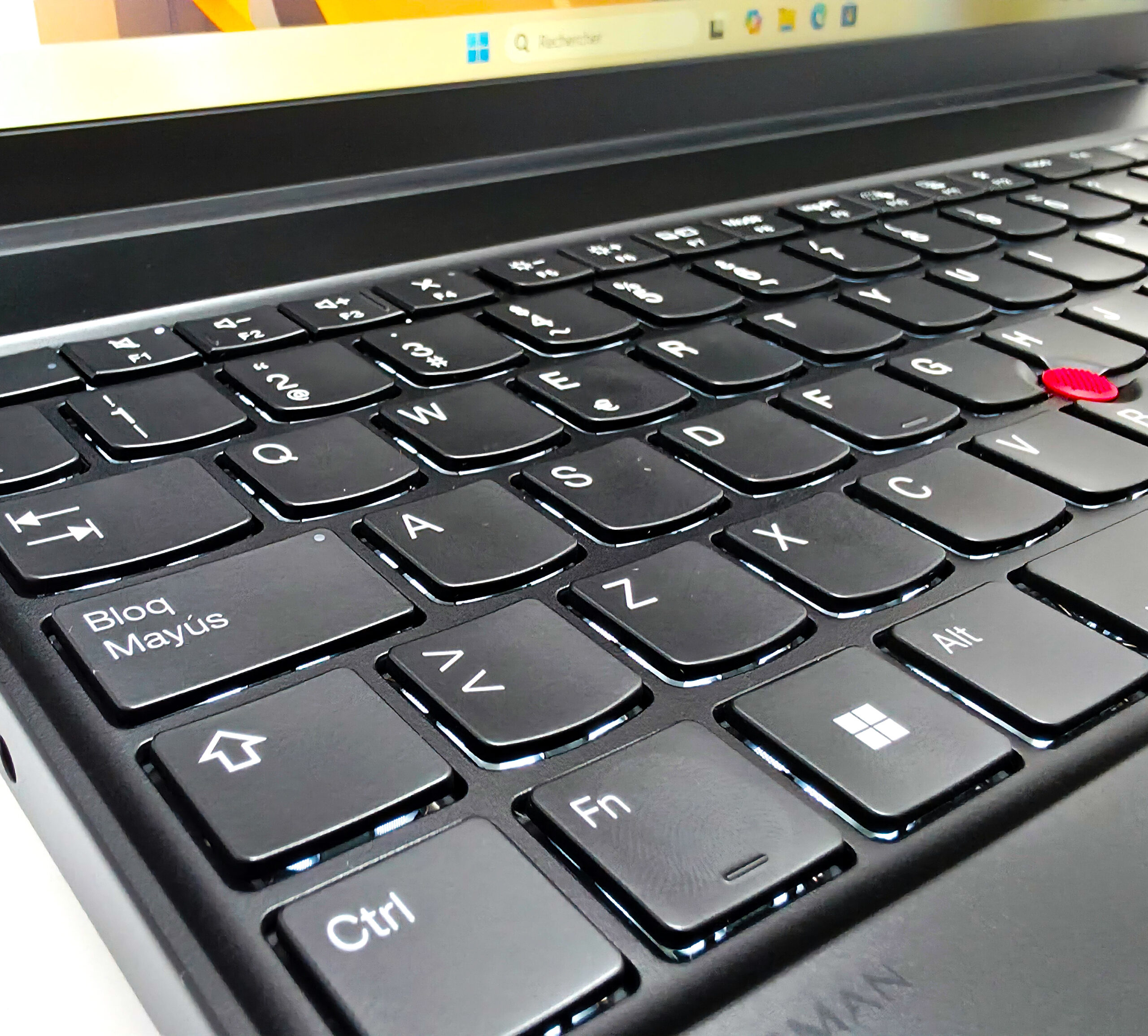Lenovo Thinkpad E16-Ultra 5 225U 14Th-16Ram 512SSD-15.6" – Image 3