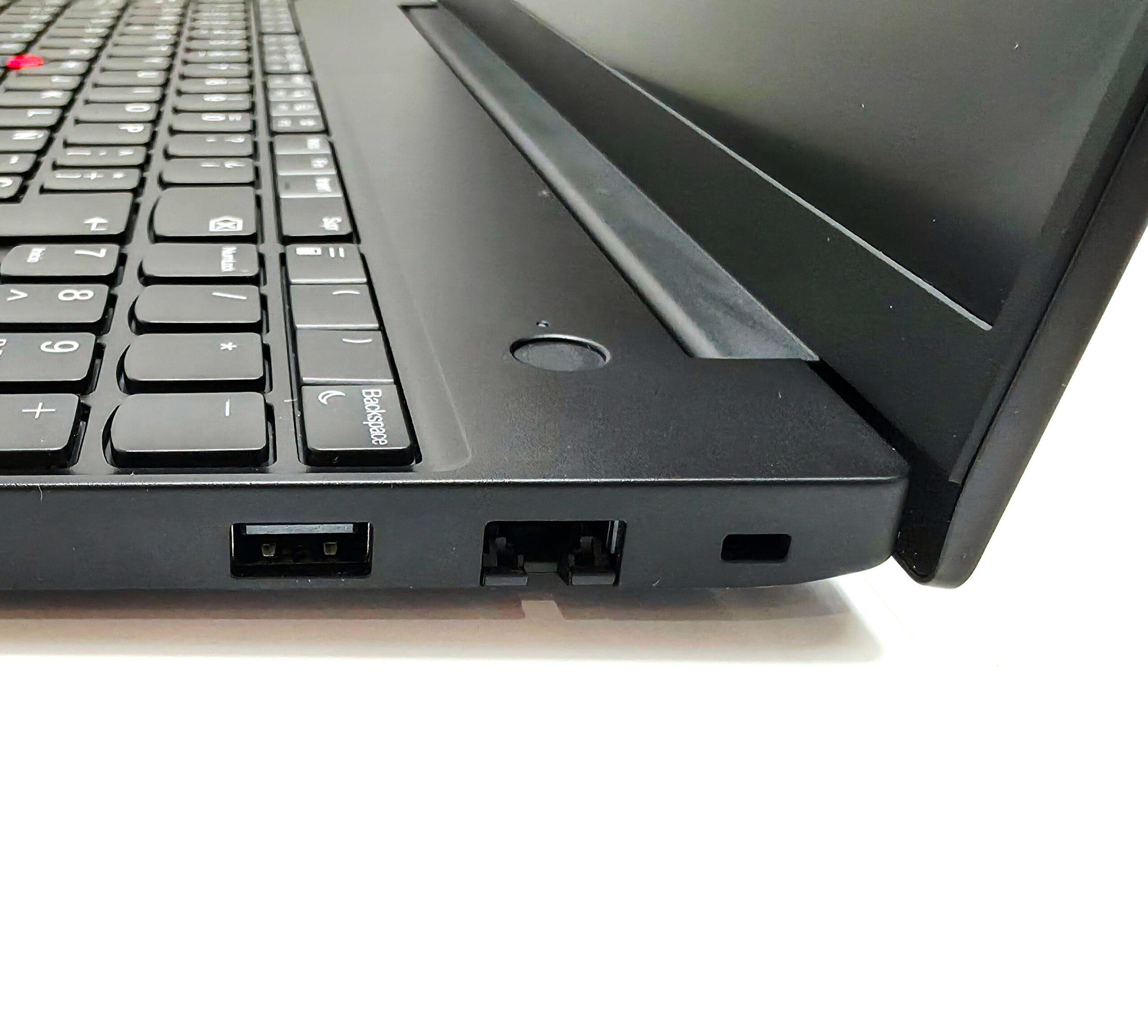 Lenovo Thinkpad E16-Ultra 5 225U 14Th-16Ram 512SSD-15.6" – Image 6