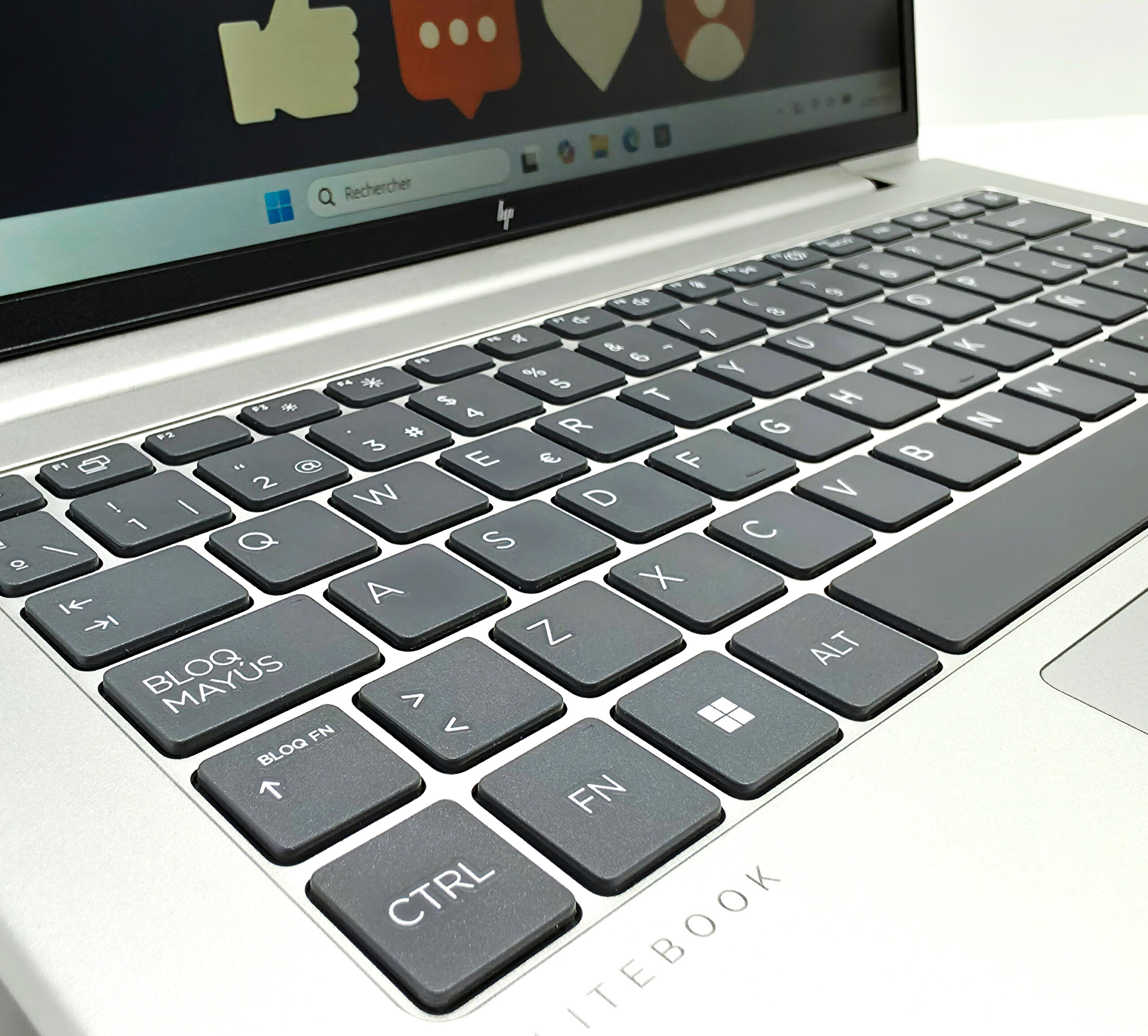 HP EliteBook 640 G11-Ultra 5 11Th-16Ram 512SSD-14" – Image 2